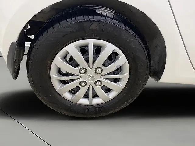 Used Hyundai i10 [2010-2017] Sportz 1.1 iRDE2 [2010--2017] in Ahmedabad