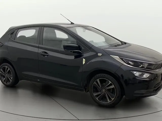 Used 2021 Tata Altroz in Bangalore