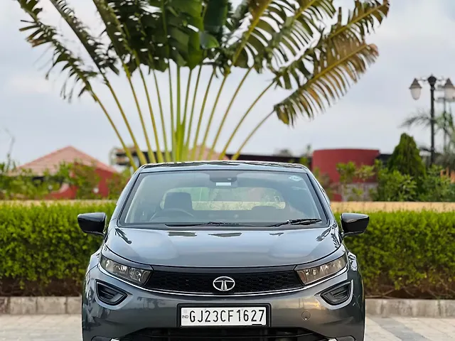 Used 2023 Tata Altroz in Surat