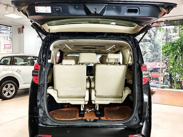 Used Toyota Vellfire [2020-2023] Hybrid in Mumbai