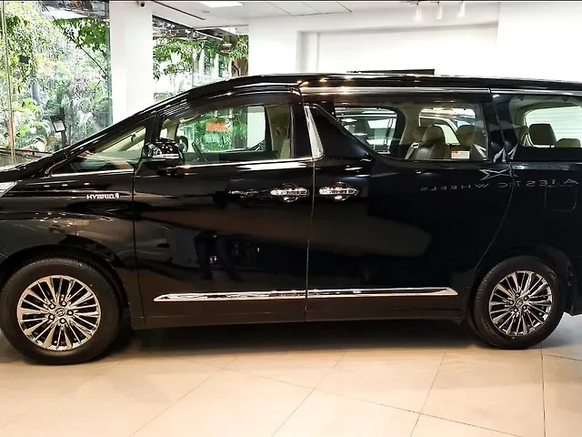 Used Toyota Vellfire [2020-2023] Hybrid in Mumbai