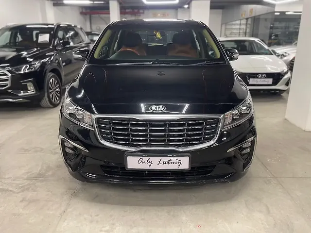 Used 2021 Kia Carnival in Ahmedabad