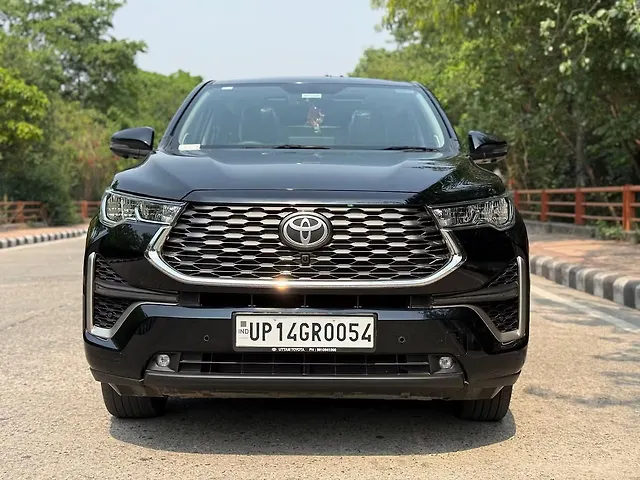 Used 2025 Toyota Innova Hycross in Delhi