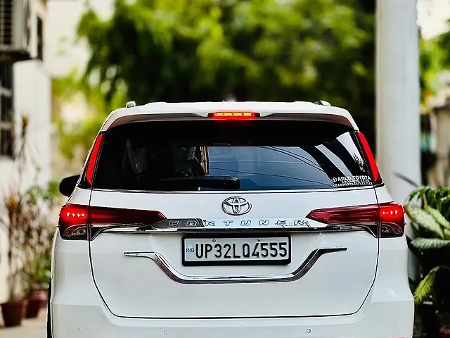 Used Toyota Fortuner [2016-2021] 2.8 4x2 MT in Lucknow