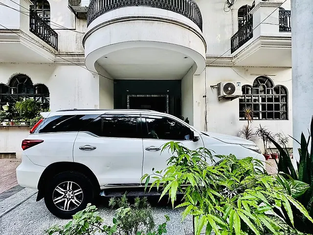 Used Toyota Fortuner [2016-2021] 2.8 4x2 MT in Lucknow