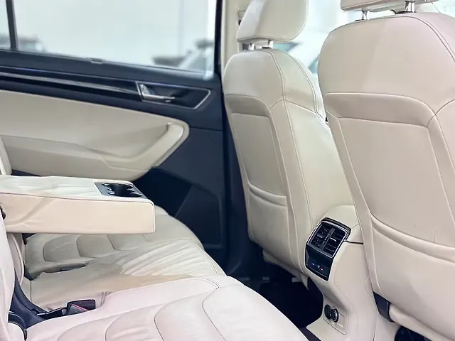 Used Skoda Kodiaq [2017-2020] Style 2.0 TDI 4x4 AT in Vadodara