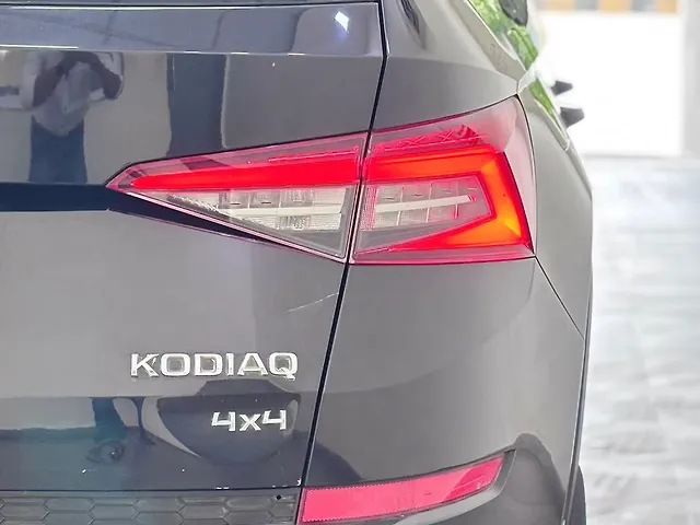 Used Skoda Kodiaq [2017-2020] Style 2.0 TDI 4x4 AT in Vadodara