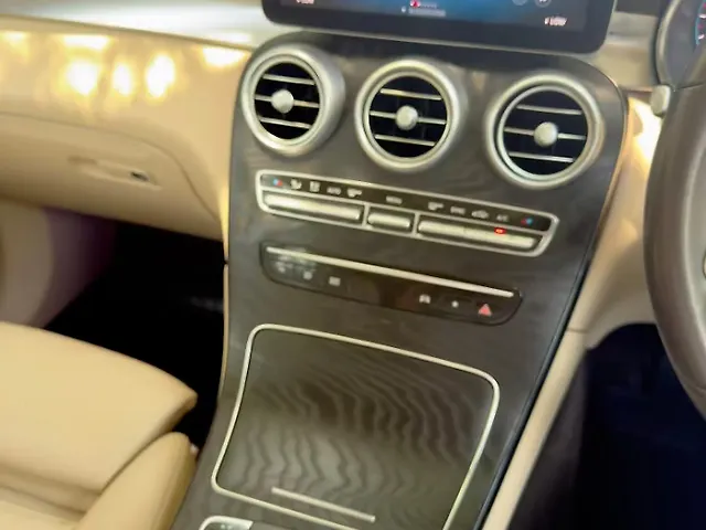 Used Mercedes-Benz GLC [2019-2023] 220d 4MATIC Progressive in Delhi