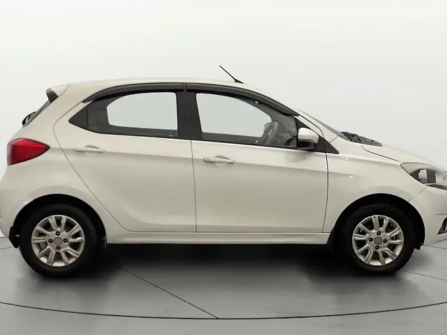 Used Tata Tiago [2016-2020] Revotron XZA [2017-2019] in Lucknow