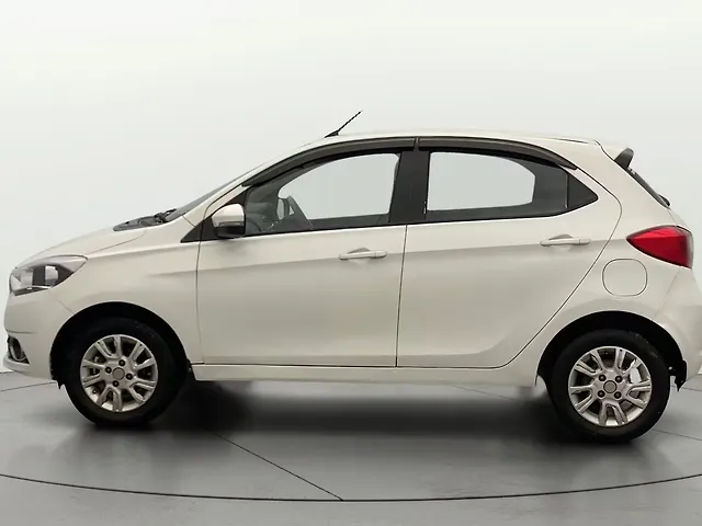 Used Tata Tiago [2016-2020] Revotron XZA [2017-2019] in Lucknow