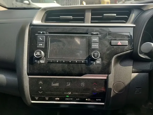 Used Honda Jazz [2015-2018] V Petrol in Bangalore