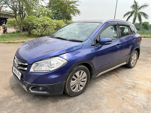 Used 2015 Maruti Suzuki S-Cross in Kolkata Used 2015 Maruti Suzuki S-Cross in Kolkata