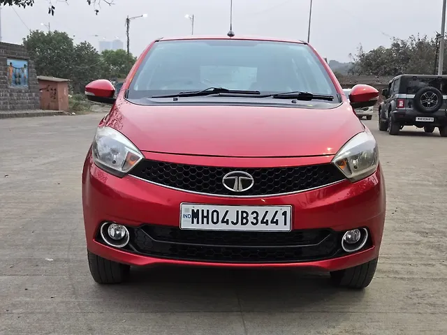 Used 2017 Tata Tiago in Thane