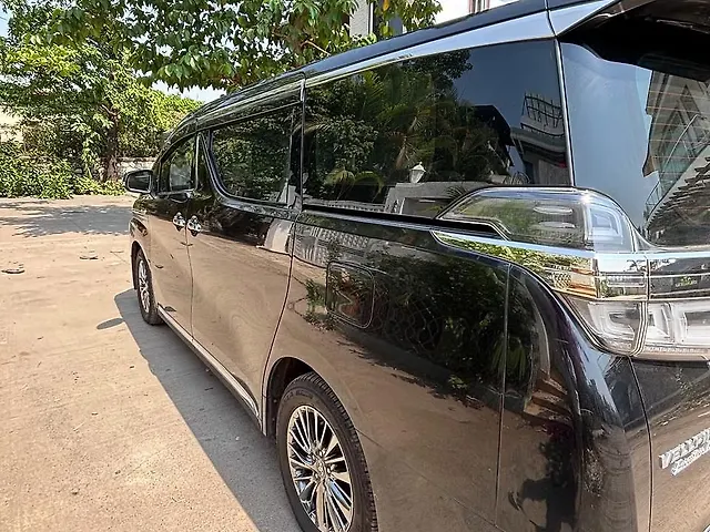 Used Toyota Vellfire [2020-2023] Hybrid in Mumbai
