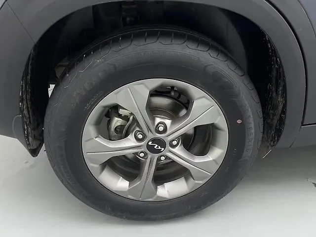Used Kia Seltos [2023-2024] HTK Plus 1.5 Petrol MT [2023-2024] in Gurgaon
