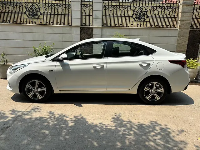 Used Hyundai Verna [2017-2020] SX Plus 1.6 CRDi AT in Delhi