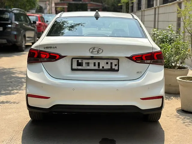 Used Hyundai Verna [2017-2020] SX Plus 1.6 CRDi AT in Delhi