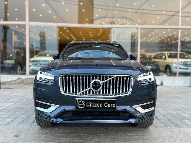 Used 2022 Volvo XC90 in Bangalore