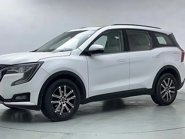 Used 2022 Mahindra XUV700 in Delhi