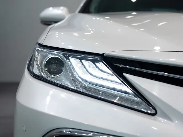 Used Toyota Camry [2022-2024] Hybrid in Kolkata