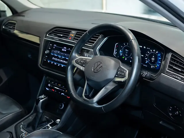 Used Volkswagen Tiguan Elegance 2.0 TSI DSG [2021] in Kolkata