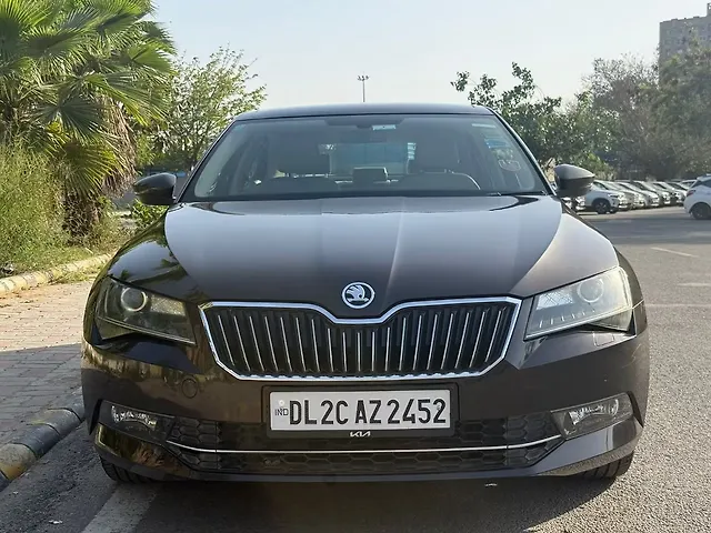 Used 2018 Skoda Superb in Delhi Used 2018 Skoda Superb in Delhi