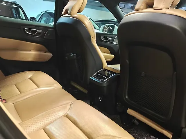 Used Volvo XC60 [2017-2021] D5 Inscription in Lucknow