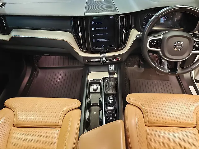 Used Volvo XC60 [2017-2021] D5 Inscription in Lucknow