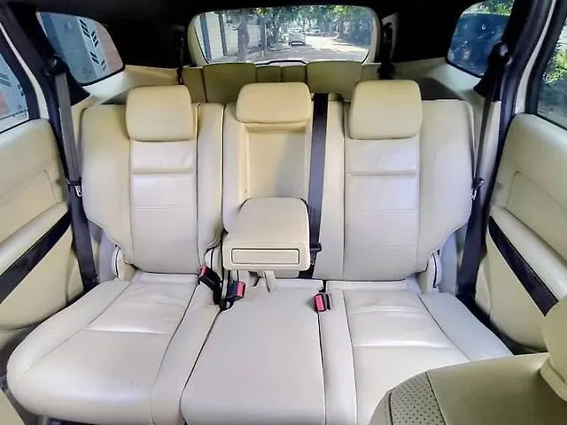 Used Ford Endeavour Titanium Plus 2.0 4x4 AT in Bangalore
