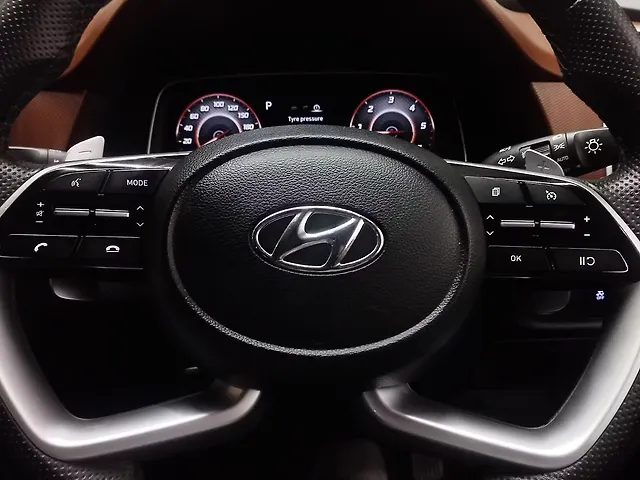 Used Hyundai Alcazar [2021-2023] Platinum (O) 6 STR 1.5 Diesel AT in Ahmedabad