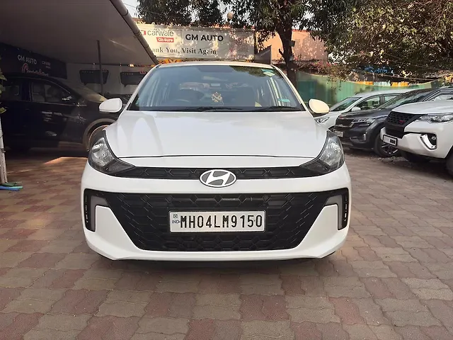 Used 2023 Hyundai Aura in Mumbai Used 2023 Hyundai Aura in Mumbai