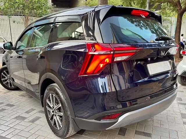 Used Mahindra Old Generation XUV700 AX7 Luxury Pack 2WD Diesel 2.2L Turbo Automatic 7 STR in Mumbai Used Mahindra Old Generation XUV700 AX7 Luxury Pack 2WD Diesel 2.2L Turbo Automatic 7 STR in Mumbai