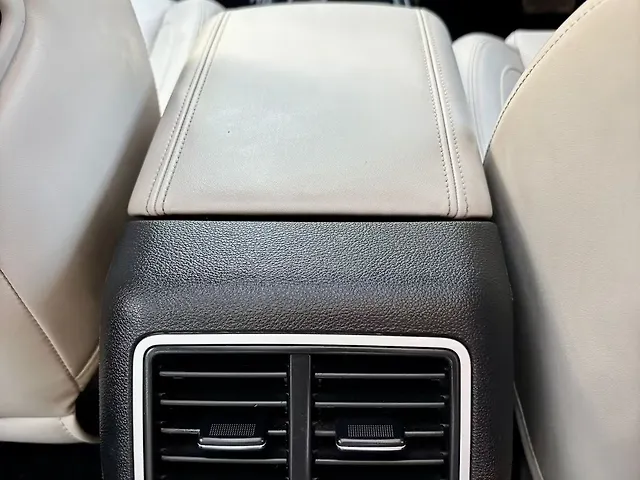 Used Mahindra Old Generation XUV700 AX7 Luxury Pack 2WD Diesel 2.2L Turbo Automatic 7 STR in Mumbai Used Mahindra Old Generation XUV700 AX7 Luxury Pack 2WD Diesel 2.2L Turbo Automatic 7 STR in Mumbai