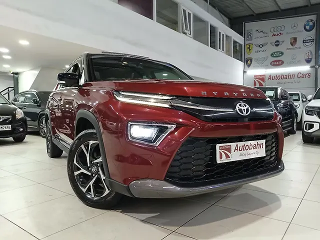 Used Toyota Urban Cruiser Hyryder V Hybrid [2023-2025] in Bangalore