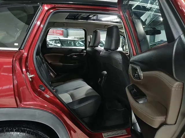 Used Toyota Urban Cruiser Hyryder V Hybrid [2023-2025] in Bangalore