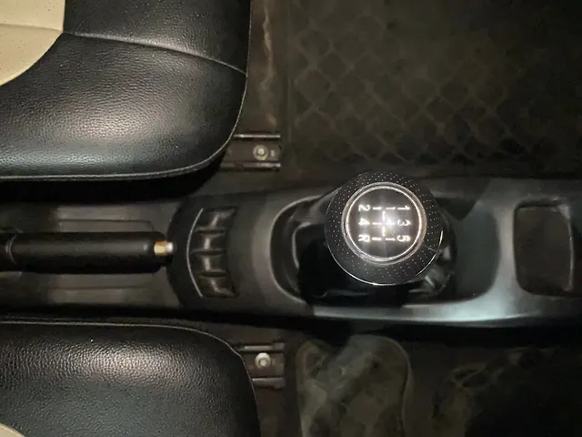 Used Maruti Suzuki Wagon R 1.0 [2014-2019] VXI in Kolkata