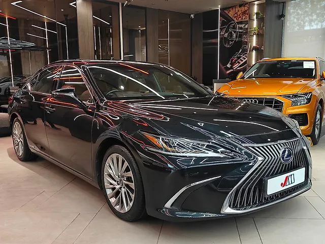 Used 2019 Lexus ES in Bangalore