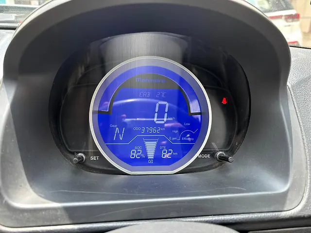 Used Mahindra e2o PLUS P4 in Bangalore