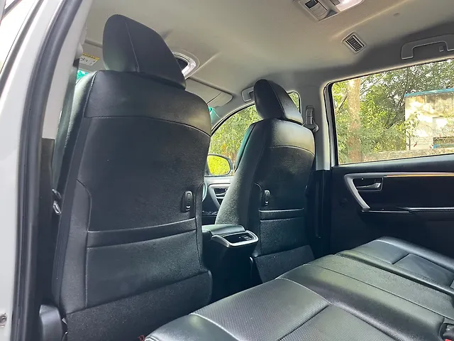 Used Toyota Fortuner 4x2 2WD Diesel 2.8L Turbo 6 Speed Manual in Delhi
