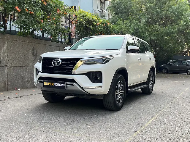 Used Toyota Fortuner 4x2 2WD Diesel 2.8L Turbo 6 Speed Manual in Delhi