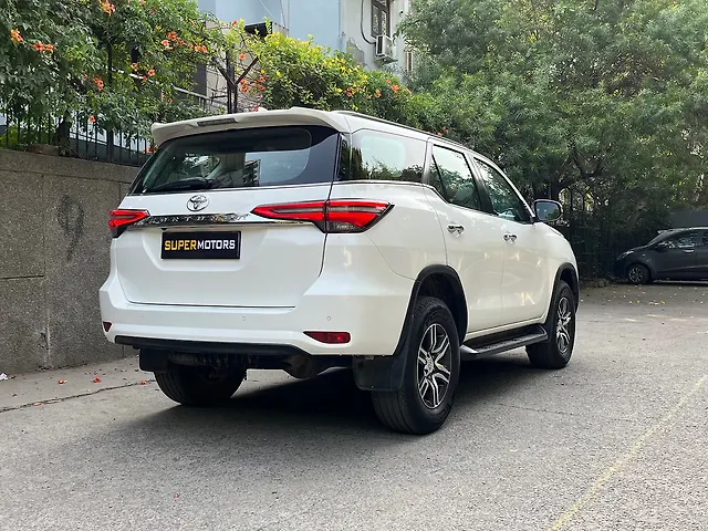 Used Toyota Fortuner 4x2 2WD Diesel 2.8L Turbo 6 Speed Manual in Delhi