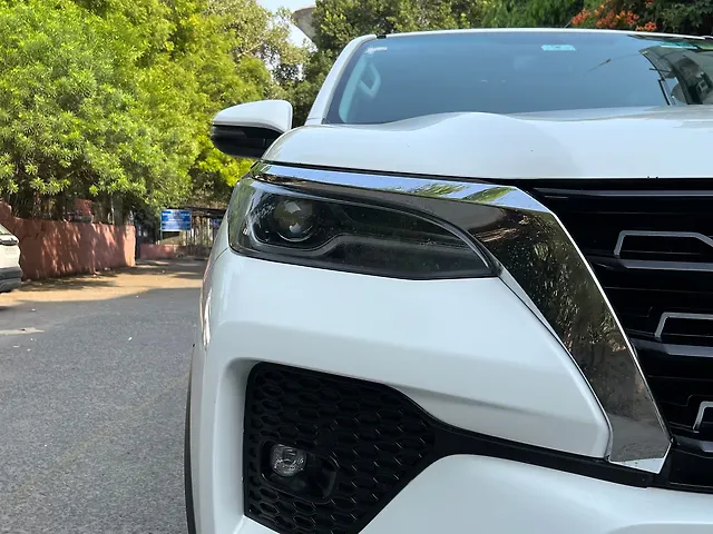 Used Toyota Fortuner 4x2 2WD Diesel 2.8L Turbo 6 Speed Manual in Delhi
