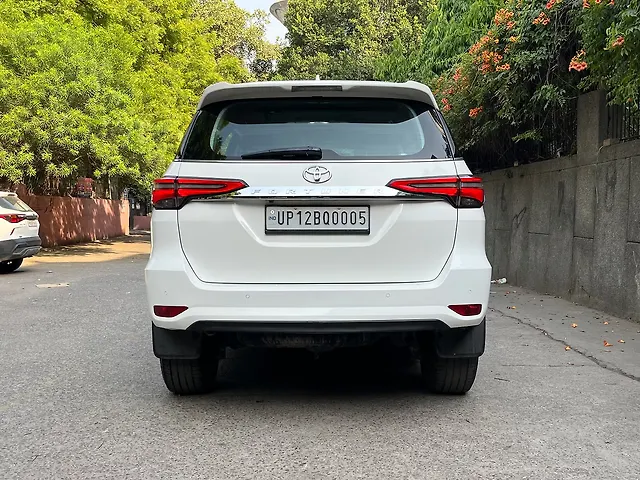 Used Toyota Fortuner 4x2 2WD Diesel 2.8L Turbo 6 Speed Manual in Delhi