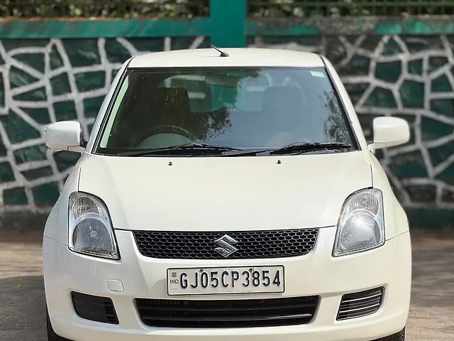 Used 2011 Maruti Suzuki Swift in Surat