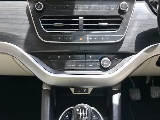 Used Tata Safari [2021-2023] XZ Plus in Nashik