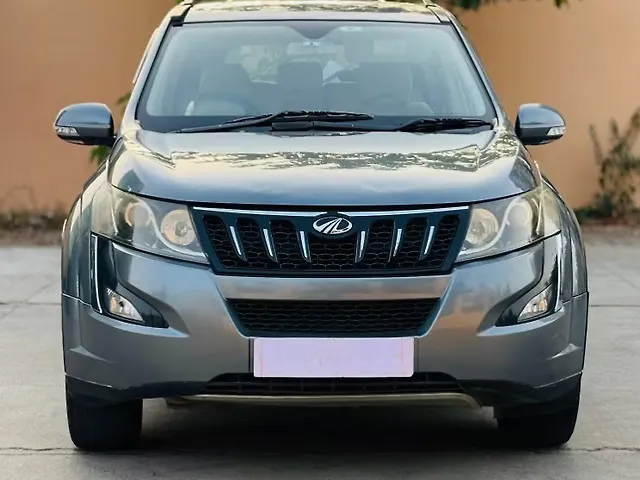 Used 2017 Mahindra XUV500 in Vadodara