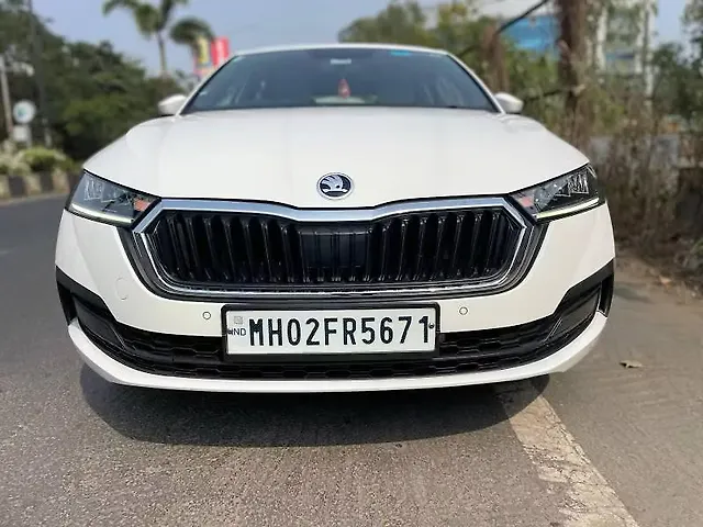 Used 2022 Skoda Octavia in Mumbai Used 2022 Skoda Octavia in Mumbai