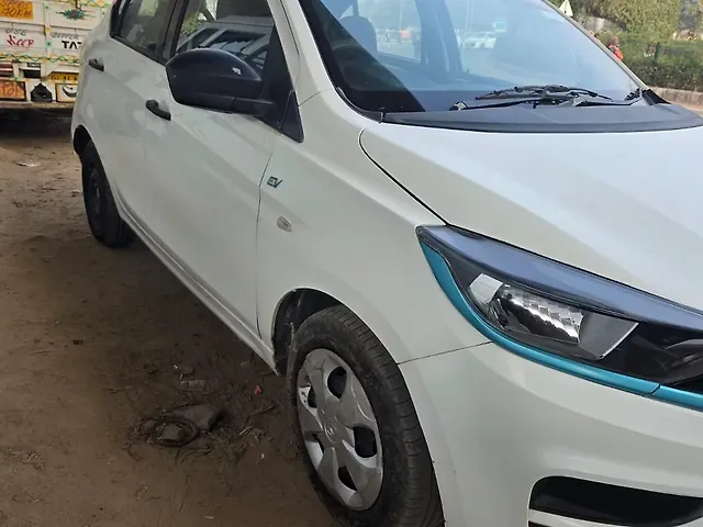 Used Tata Tiago EV [2022-2026] XT Medium Range [2022-2025] in Ujjain