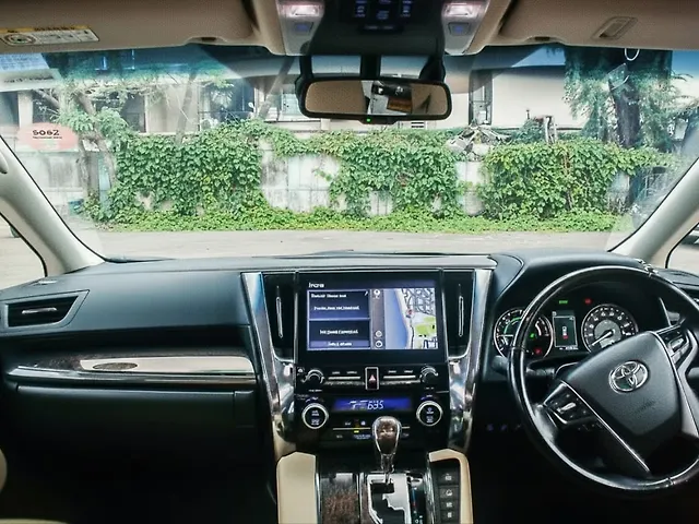 Used Toyota Vellfire [2020-2023] Hybrid in Mumbai