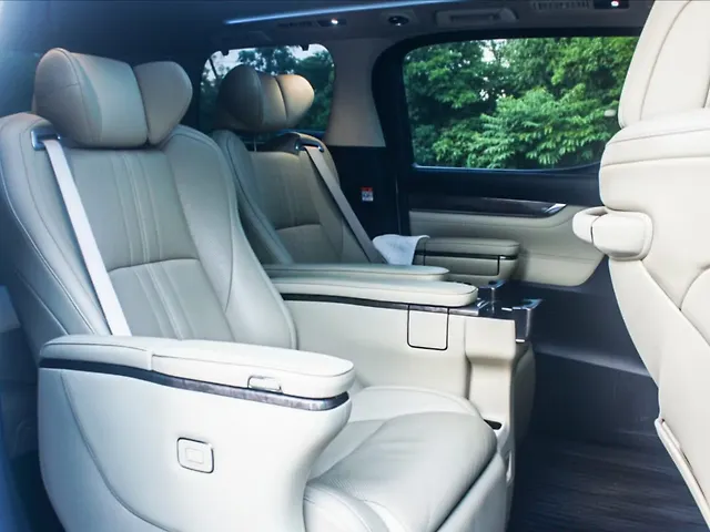 Used Toyota Vellfire [2020-2023] Hybrid in Mumbai